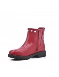 Red girl's boot in faux leather with elastic panel