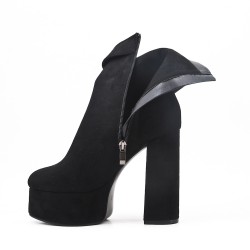Black ankle boot in faux suede with heel and platform 