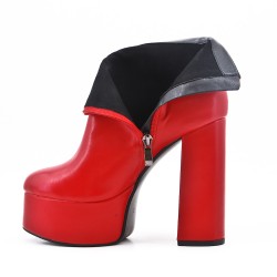 Red imitation leather ankle boot with platform 
