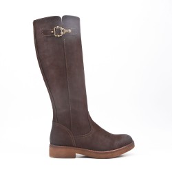 Brown faux suede boot with zip closure
