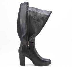 Black imitation leather boot with elasticated yoke