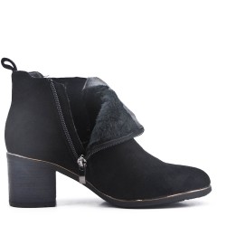 Ankle boot in faux suede with heel