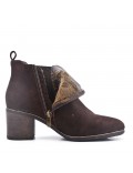 Ankle boot in faux suede with heel