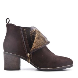 Ankle boot in faux suede with heel