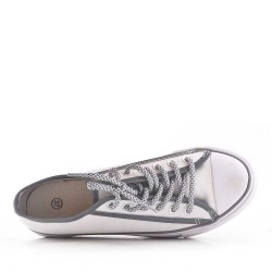 Lace-up tennis