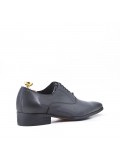 Black Derby with leather lace