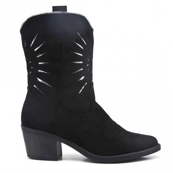 Ankle boot in faux suede with heel