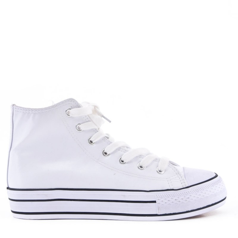 thick tennis shoes