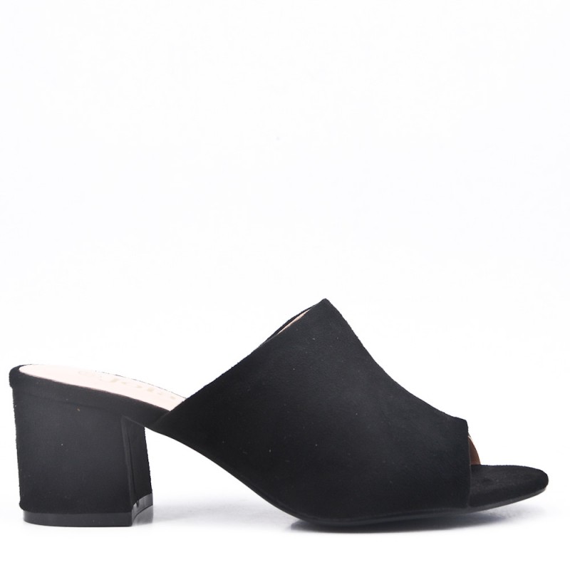 chaussure femme grise talon