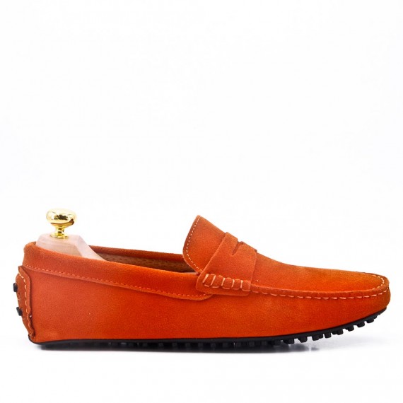 Moccasin in suede flanged leather