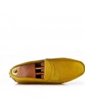 Moccasin in suede flanged leather