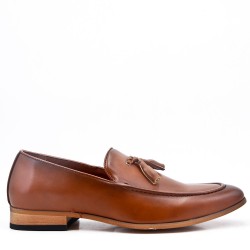 Faux leather moccasin with pompom 