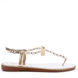 Women's flat thong sandals in faux leather