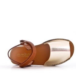Girl's flat sandal
