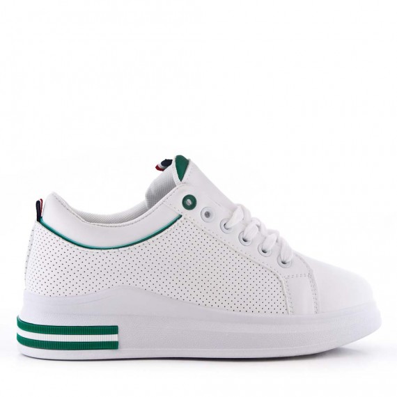 Women's faux leather lace up sneaker