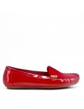 Patent moccasin for women