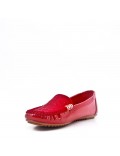 Patent moccasin for women