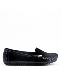 Patent moccasin for women