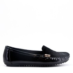 Patent moccasin for women