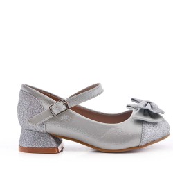 Girls' low heel sandal with bow