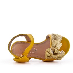 Girls' low heel sandal with bow
