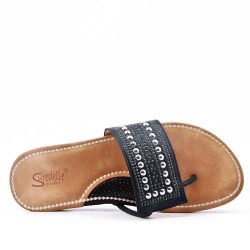 Flat sandals in faux leather for women