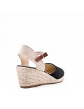 Wedge heel sandal in faux suede with a buckle strap for women