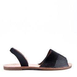 Flat sandals in faux leather for women