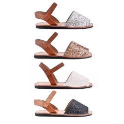 Girl's flat sandal