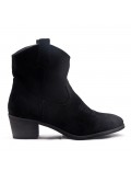 Ankle boot in faux suede