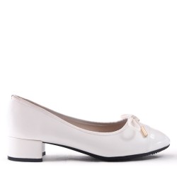 Medium heel pumps in faux leather for women