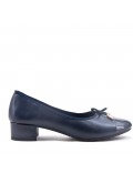 Medium heel pumps in faux leather for women