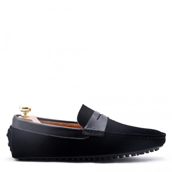 Moccasin in suede flanged leather