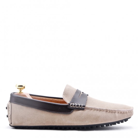 Moccasin in suede flanged leather