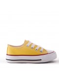 Cesta infantil con cordones amarillo