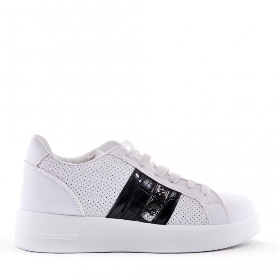 Leatherette lace-up tennis