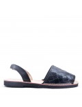 Flat sandals in faux leather for women