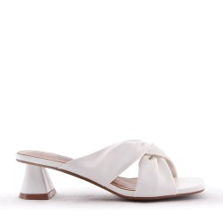 Comfort sandal in faux leather with a small heel