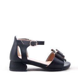 Sandal girl with small heel