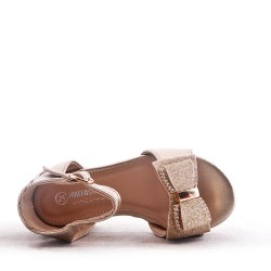 Sandal girl with small heel
