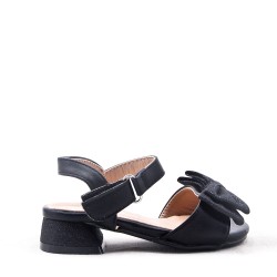 Sandal girl with small heel