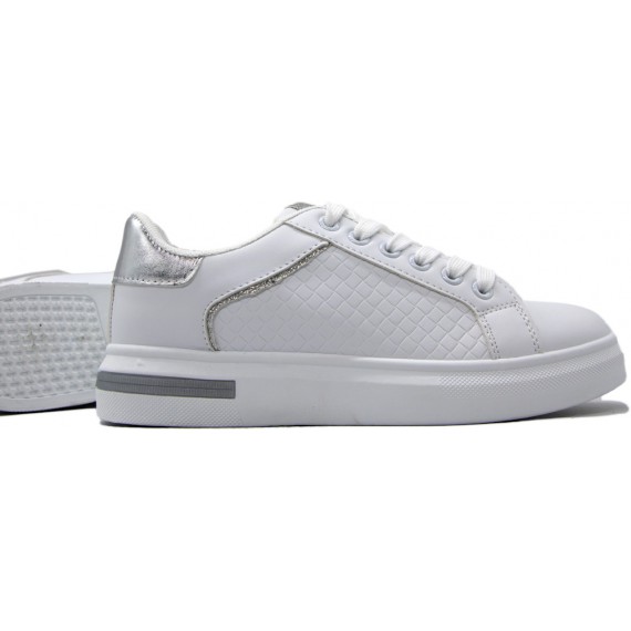 Women's faux leather sneaker