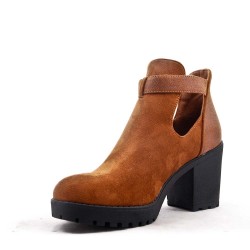 Heeled ankle boot for women