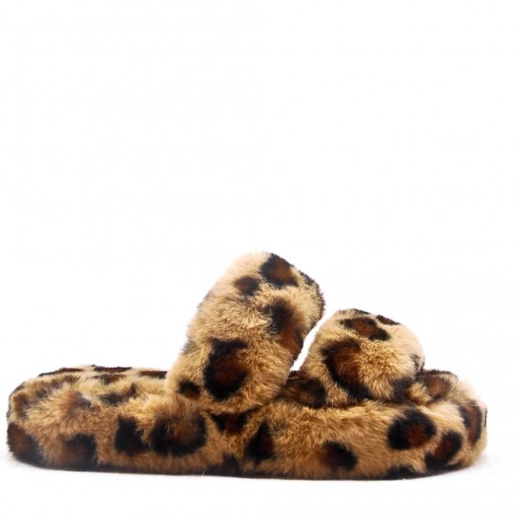 Winter fur slipper