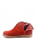 Child's boot in faux suede