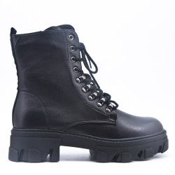 Bottine en simili cuir
