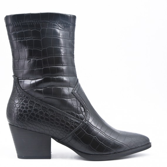 Faux leather ankle boot