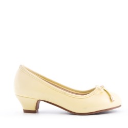 Girl's heeled pump