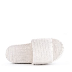 Zapatilla textil de invierno