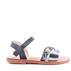 Girl's faux leather sandal